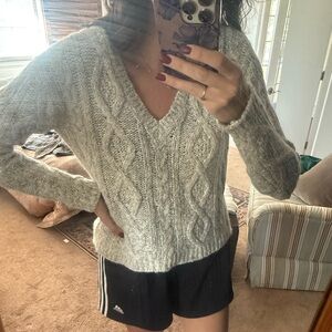 Majestic filatures sweater like new